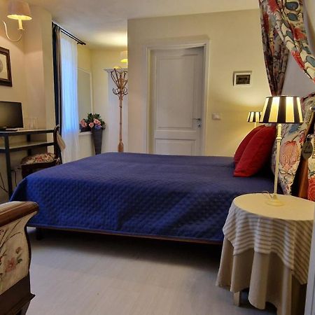 Antica Casa Menetti B E B Bed & Breakfast Sestola Ngoại thất bức ảnh